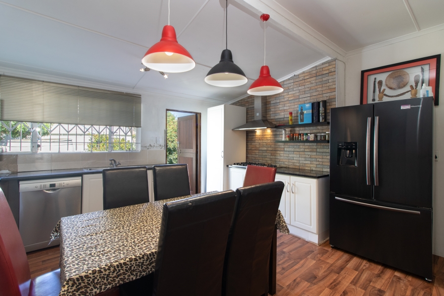 4 Bedroom Property for Sale in West Bank Eastern Cape